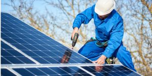 Installation Maintenance Panneaux Solaires Photovoltaïques à Gimeux